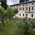 Bed & Breakfast Domus San Bernardino Verona