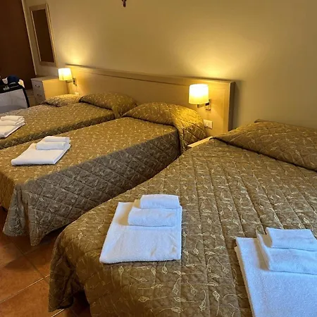 Domus San Bernardino Bed & Breakfast *