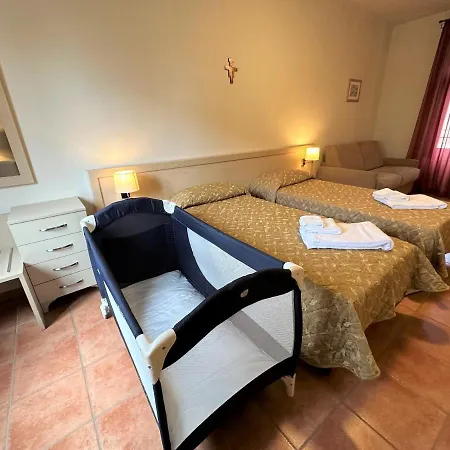 Bed & Breakfast Domus San Bernardino 3*