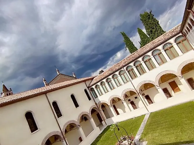 Domus San Bernardino Alojamento de Acomodação e Pequeno-almoço